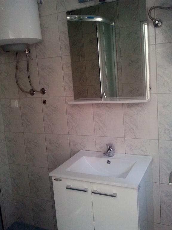 Apartment Chillout House Novalja Ruang foto
